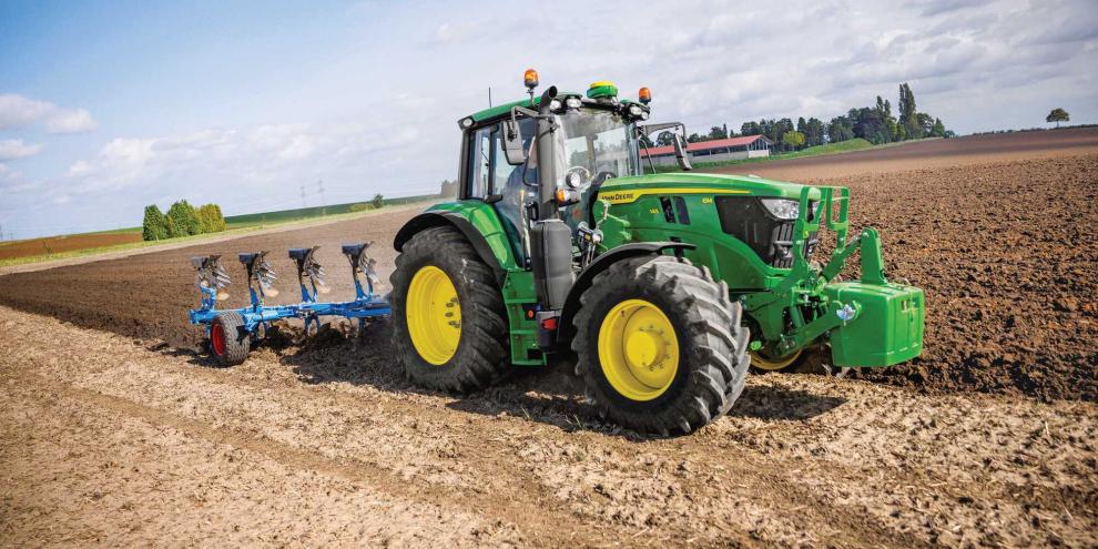 6M Traktor von John Deere