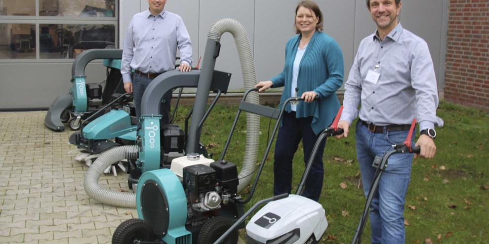 Remarc war im Herbst noch Gastgeber beim Motorgeräte-Händlerkongress der BuFa-Mot (v.li.n.re.): Geschäftsführer Andreas Bruns und Sandra Bruns mit Marketing- und Vertriebschef Jörg Kollecker.