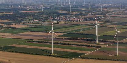 Werden Windräder gebaut, fürchten viele Anwohner störende Geräusche, Schattenwurf oder eine Beeinträchtigung des Landschaftsbilds.